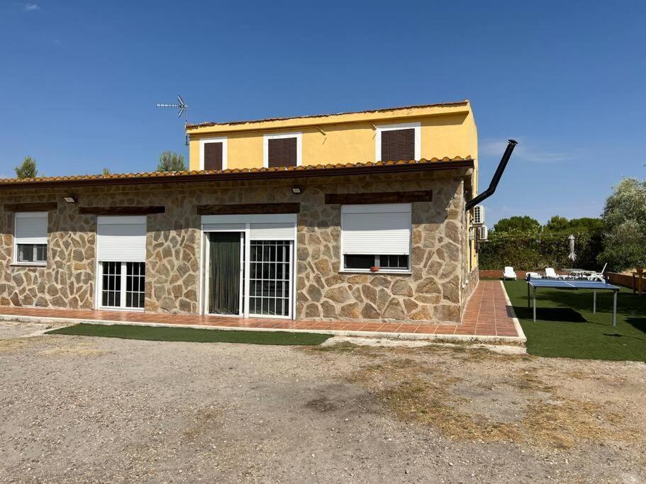 Finca Los Nardos De Miraltajo Colmenar de Oreja Esterno foto